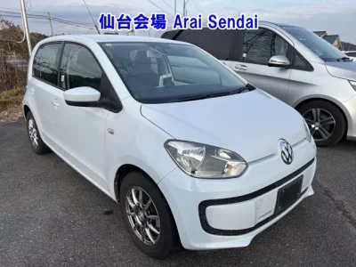 Volkswagen UP  с аукциона в Японии