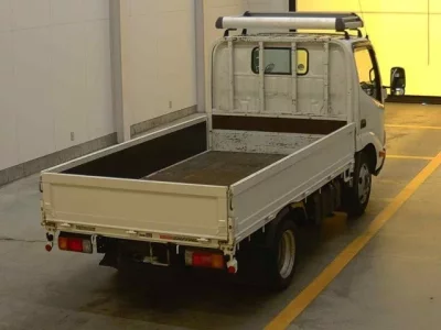 Hino DUTRO  с аукциона в Японии