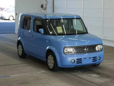 Nissan CUBE  с аукциона в Японии