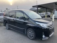 Toyota NOAH лот № 1 оценка RA  с аукциона в Японии 7