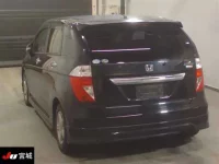 Honda EDIX лот № 7064 оценка 3  с аукциона в Японии 1