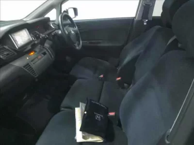 Honda EDIX  с аукциона в Японии