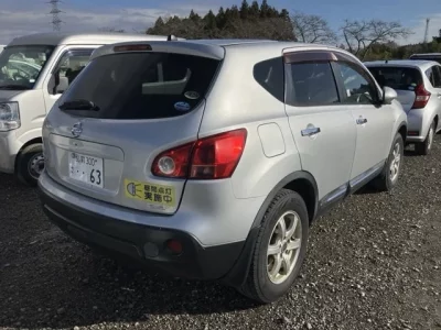 Nissan DUALIS  с аукциона в Японии