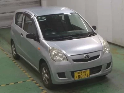 Daihatsu MIRA  с аукциона в Японии