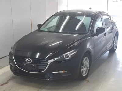 Mazda AXELA  с аукциона в Японии