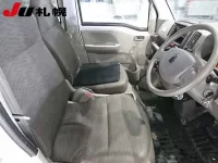 Nissan CLIPPER VAN лот № 1053 оценка 3  с аукциона в Японии 4