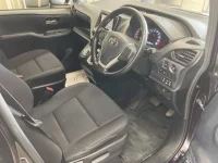 Toyota NOAH лот № 2317 оценка 3.5  с аукциона в Японии 3