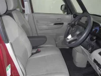 Nissan ROOX лот № 111 оценка R  с аукциона в Японии 2