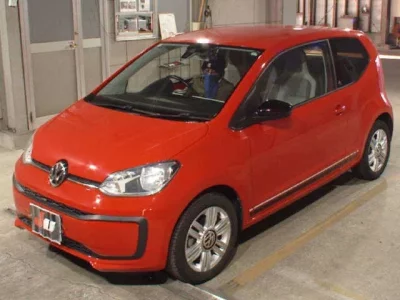 Volkswagen UP  с аукциона в Японии
