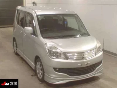 Mitsubishi DELICA D2