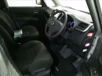 Mitsubishi DELICA D2