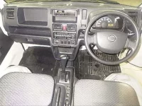 Nissan CLIPPER TRUCK лот № 8438 оценка 3  с аукциона в Японии 2