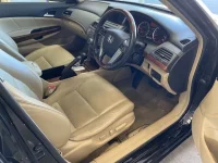 Honda INSPIRE лот № 2335 оценка 4  с аукциона в Японии 3