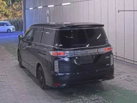 Nissan ELGRAND лот № 6002 оценка 3.5  с аукциона в Японии 1