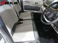 Honda N BOX лот № 1072 оценка 6  с аукциона в Японии 4