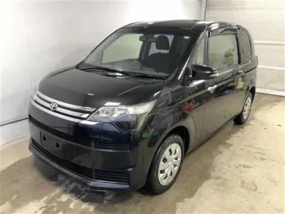 Toyota SPADE  с аукциона в Японии