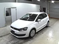 Volkswagen POLO лот № 2119 оценка 4  с аукциона в Японии 3