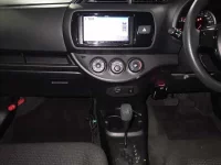 Toyota VITZ лот № 3080 оценка 4.5  с аукциона в Японии 4