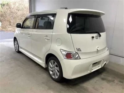 Toyota BB  с аукциона в Японии