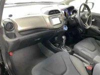 Honda FIT лот № 11028 оценка 3  с аукциона в Японии 2