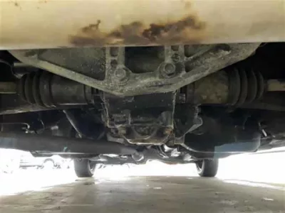 Toyota RACTIS  с аукциона в Японии