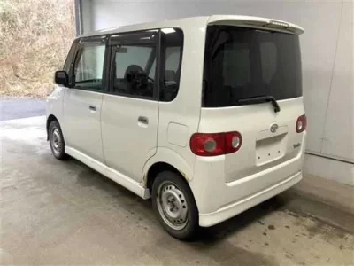 Daihatsu TANTO  с аукциона в Японии