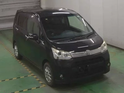 Daihatsu MOVE  с аукциона в Японии