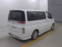 Nissan ELGRAND лот № 8008 оценка 3  с аукциона в Японии 3