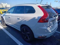 Volvo XC60 лот № 8012 оценка 2  с аукциона в Японии 1