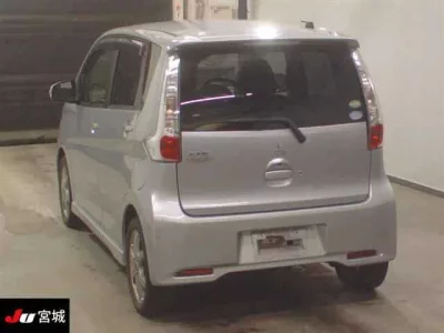 Mitsubishi EK CUSTOM