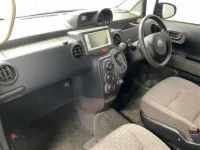 Toyota PORTE лот № 11045 оценка 3.5  с аукциона в Японии 2