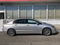 Honda CIVIC HYBRID лот № 239 оценка 3.5  с аукциона в Японии 2