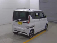 Nissan ROOX лот № 8019 оценка R  с аукциона в Японии 3