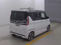 Nissan ROOX лот № 8020 оценка R  с аукциона в Японии 3