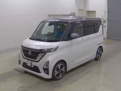 Nissan ROOX  с аукциона в Японии