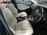 Volvo V40 лот № 1092 оценка 3.5  с аукциона в Японии 4