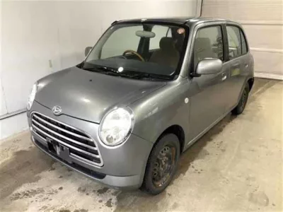 Daihatsu MIRA  с аукциона в Японии