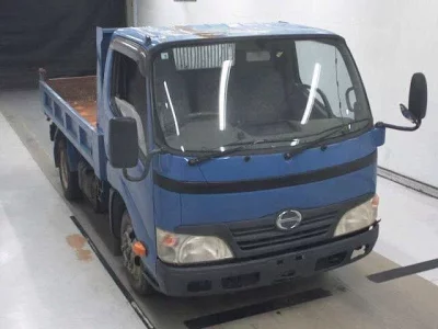 Hino DUTRO  с аукциона в Японии