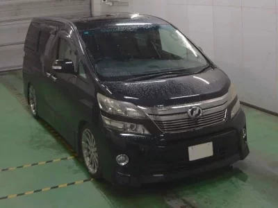 Toyota VELLFIRE  с аукциона в Японии