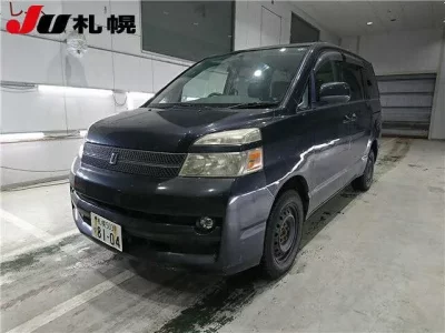 Toyota VOXY  с аукциона в Японии