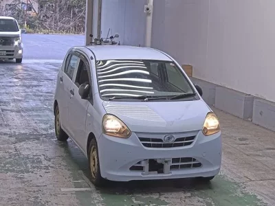 Daihatsu MIRA E S  с аукциона в Японии