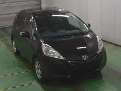 Honda FIT  с аукциона в Японии