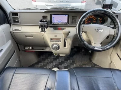 Daihatsu Atrai Wagon  с аукциона в Японии