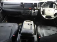 Toyota HIACE VAN лот № 1022 оценка 4  с аукциона в Японии 2