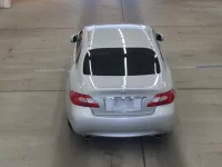 Nissan FUGA лот № 2451 оценка 3.5  с аукциона в Японии 2