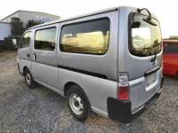 Nissan CARAVAN VAN лот № 8509 оценка 3  с аукциона в Японии 1