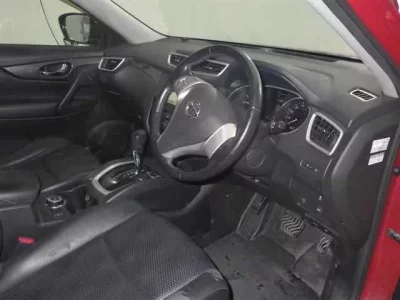 Nissan X-TRAIL  с аукциона в Японии