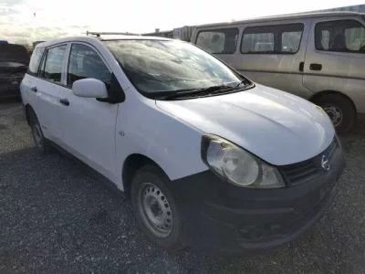 Nissan AD  с аукциона в Японии