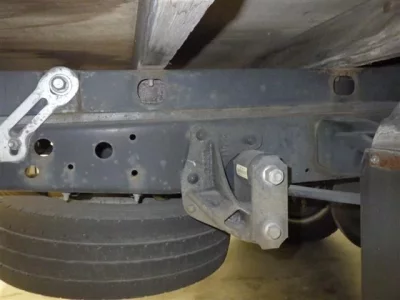 Isuzu ELF  с аукциона в Японии