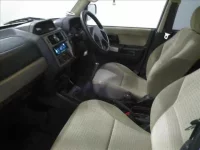 Mitsubishi PAJERO IO лот № 7184 оценка 3  с аукциона в Японии 2